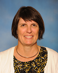 Marcy Souza headshot.