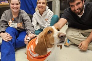 Baker a cancer survivor visiting UTCVM