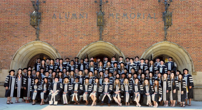 Picture of Class of 2025 in front of the Alumni Memorial Hall.