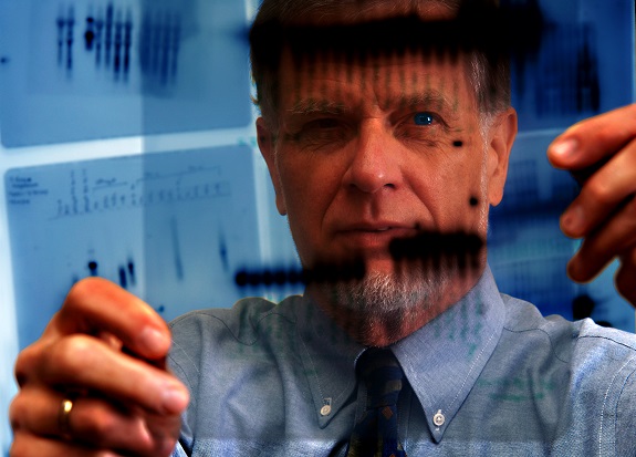 David Brian professor, researcher at UT College of Veterinary Medicine.