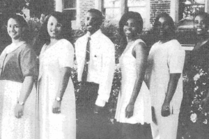 In 1997, eight high school veterinary interns spent one week of the eight-week session at UTCVM working.